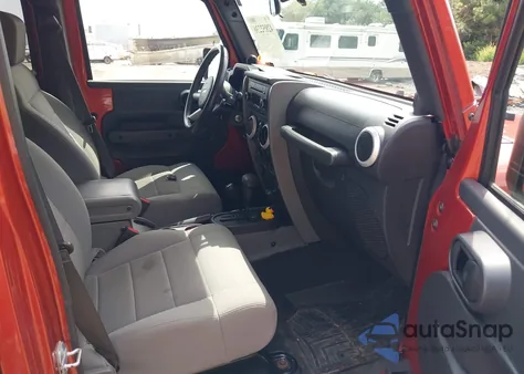 2009 Jeep Wrangler Unlimited Sahara from USA, damaged, VIN 1J4GA59199L751267